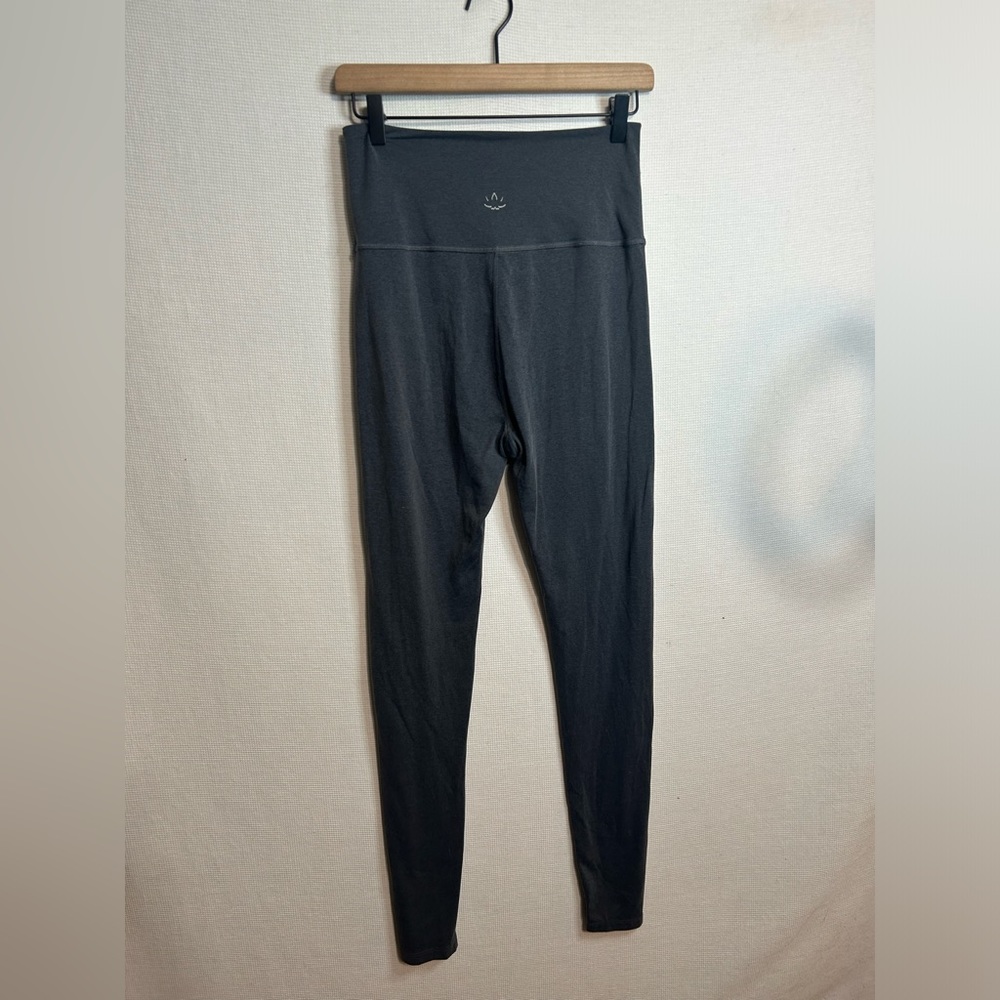 Beyond Yoga Black High-Waisted Leggings
